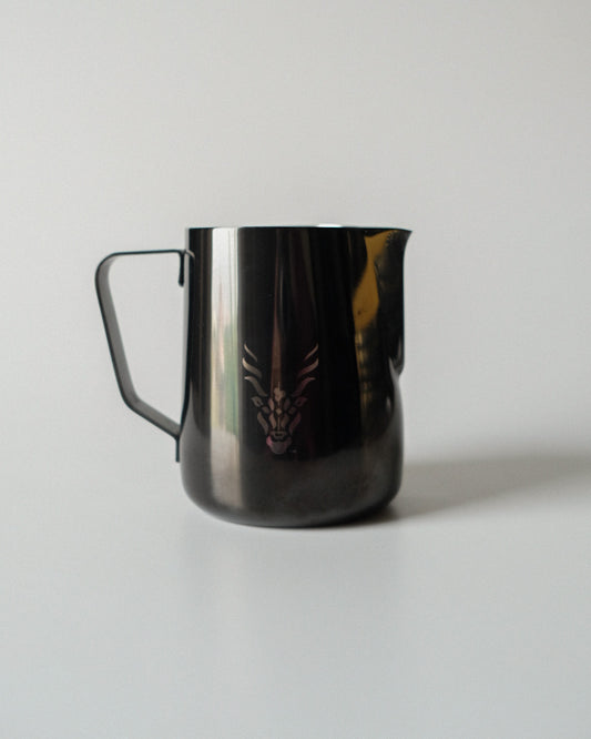 Premium Black Milk Frothing Jug – Professional Barista Edition